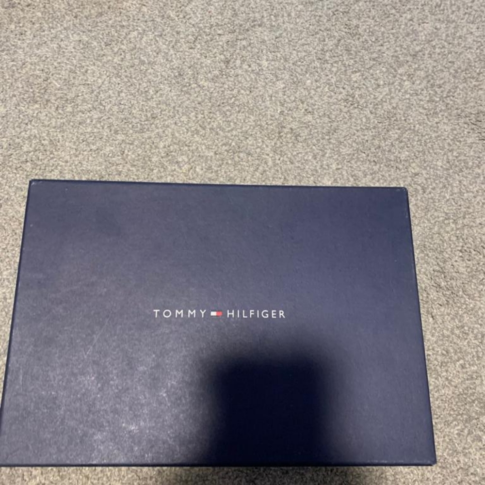 Tommy Hilfiger